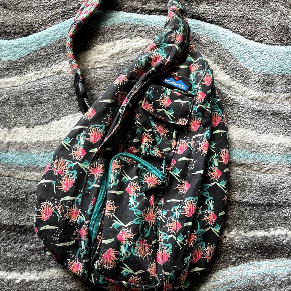 Kavu Handbags - KAVU Rope Sling Bag